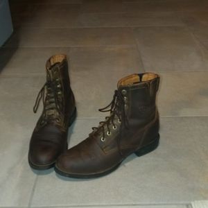 Used twice ariat padict boots size 6.5